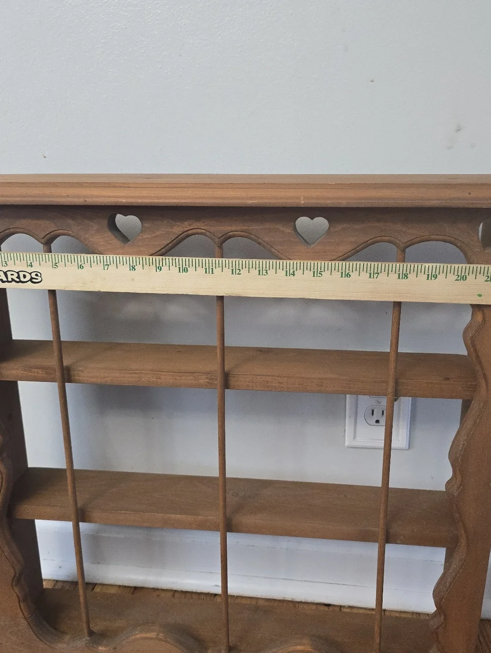 Vtg Heart Wood Wall Hanging 3 Tier 12 Tea Cup Saucer Curio Shelf Knick Rack